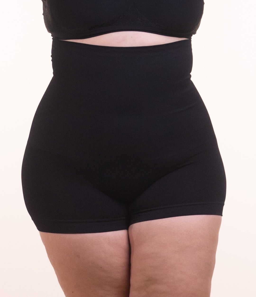 Tiny Shaper - Short Modelador Cintura Alta Modelo Boyshort