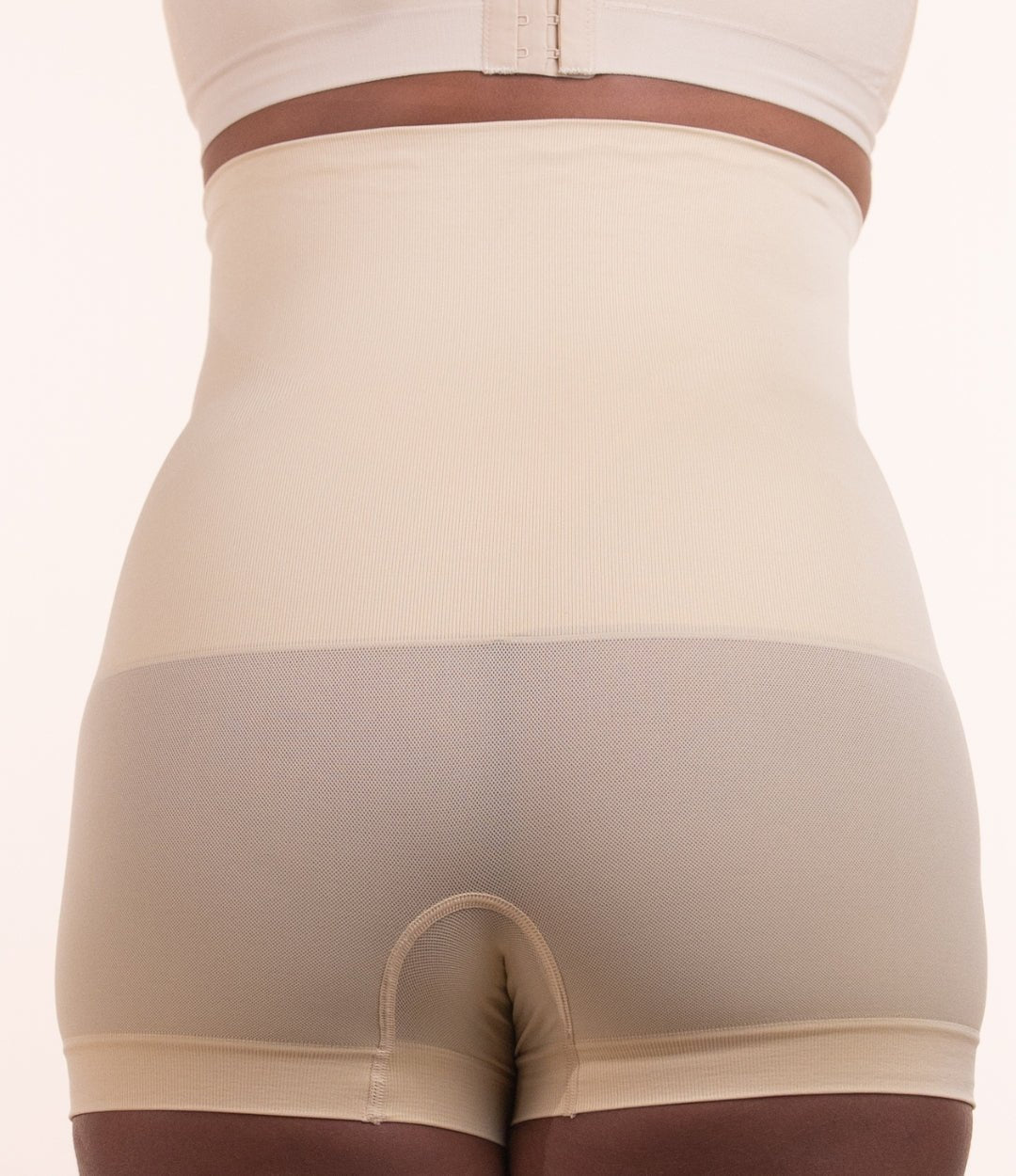 Tiny Shaper - Short Modelador Cintura Alta Modelo Boyshort