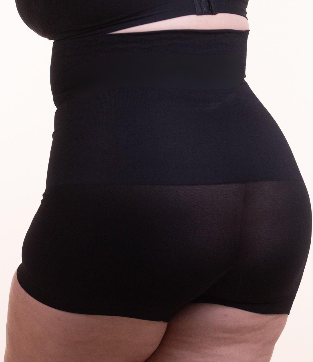 Tiny Shaper - Short Modelador Cintura Alta Modelo Boyshort